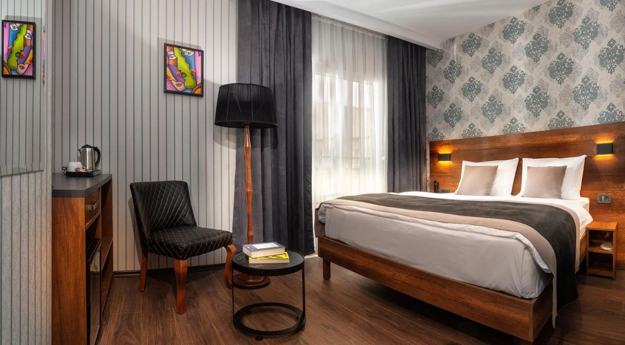 Bossuite Business Otel